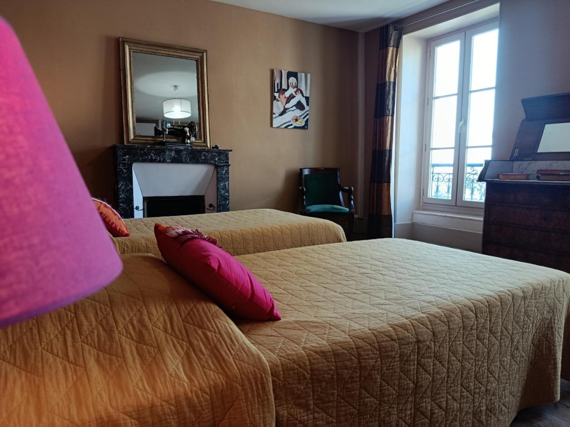 B&B Girolles Les Forges Екстер'єр фото